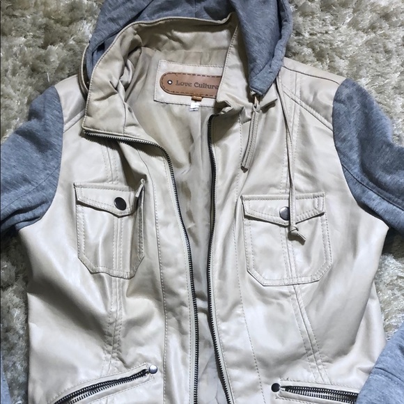 Zip up jacket - Picture 2 of 3